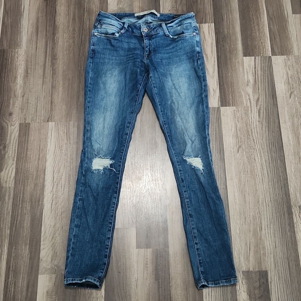 Colin's Distressed Jeans Size 29' Inseam 30'